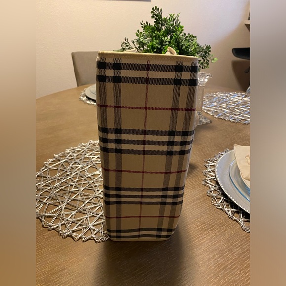 Burberry of London canvas tote - Picture 9 of 15